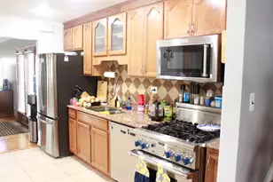 5639 N Manor Ln, Norwood Park Township, IL 60631 - Photo 12