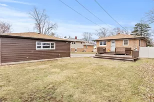 636 E 156th Pl, South Holland, IL 60473 - Photo 20