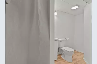 636 E 156th Place, South Holland, IL 60473 - Photo 14