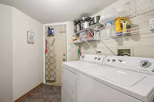 1002 Interloch Ct, Algonquin, IL 60102 - Photo 18