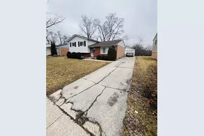 807 Union Drive, University Park, IL 60484 - Photo 2