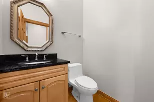 1017 E Red Oak St, Addison, IL 60101 - Photo 16