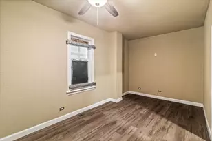 10524 S Lasalle St, Chicago, IL 60628 - Photo 10