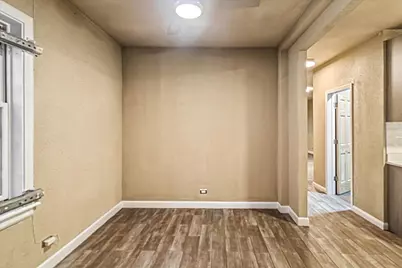 10524 S Lasalle Street, Chicago, IL 60628 - Photo 6