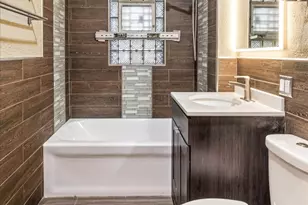 10524 S Lasalle St, Chicago, IL 60628 - Photo 12