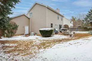 34 Downing Cir, Bloomington, IL 61704 - Photo 52