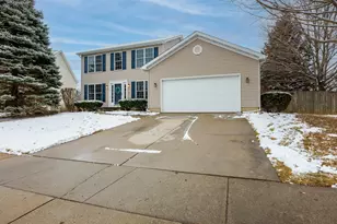 34 Downing Cir, Bloomington, IL 61704 - Photo 58