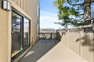 814 Oak Hill Rd, Lake Barrington, IL 60010 - Photo 36