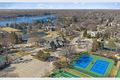 814 Oak Hill Road, Lake Barrington, IL 60010 - Photo 56