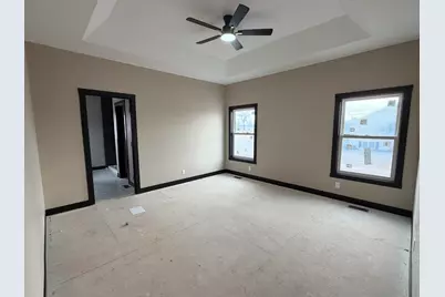 10398 E Clara Avenue, Rochelle, IL 61068 - Photo 6