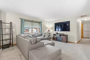 19511 116th Ave, Mokena, IL 60448 - Photo 2