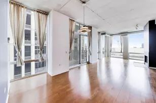 720 N Larrabee St, Chicago, IL 60654 - Photo 10