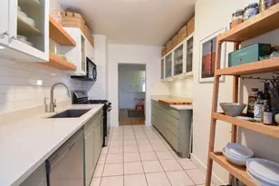 1730 W Foster Ave, Chicago, IL 60640 - Photo 10