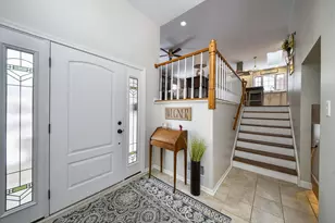 1926 Cheshire Ln, Wheaton, IL 60189 - Photo 2