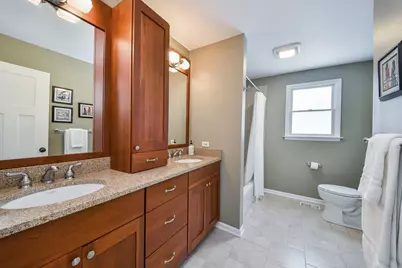 1926 Cheshire Lane, Wheaton, IL 60189 - Photo 12