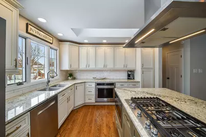 1926 Cheshire Lane, Wheaton, IL 60189 - Photo 8