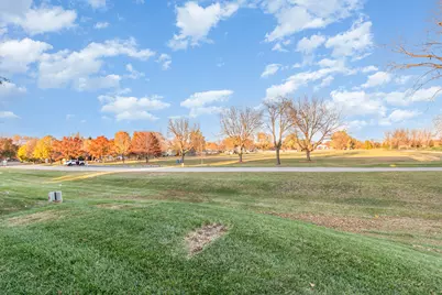 8 Lily Court, Bolingbrook, IL 60440 - Photo 2