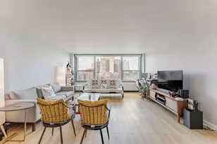 3600 N Lake Shore Dr, Chicago, IL 60613 - Photo 20