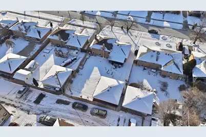 7635 S Oconto Avenue, Bridgeview, IL 60455 - Photo 32