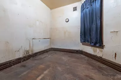 1512 S Sawyer Avenue, Chicago, IL 60623 - Photo 10