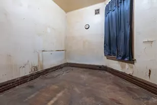 1512 S Sawyer Ave, Chicago, IL 60623 - Photo 10