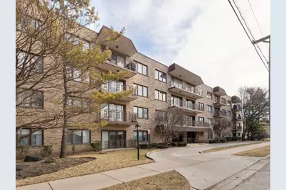 8225 N Niles Center Road N #309, Skokie, IL 60077 - Photo 2