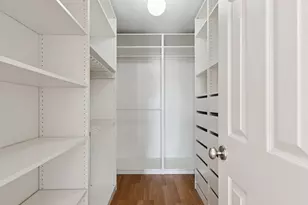 8225 N Niles Center Road N, Skokie, IL 60077 - Photo 24