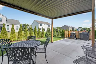 429 Fairway Ln, Sycamore, IL 60178 - Photo 28