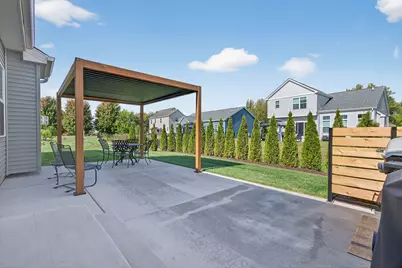 429 Fairway Lane, Sycamore, IL 60178 - Photo 30