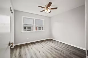 8440 W 95th St, Hickory Hills, IL 60457 - Photo 6