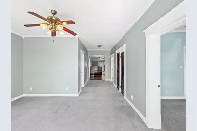 103 E Griggs Street, Mansfield, IL 61854 - Photo 4