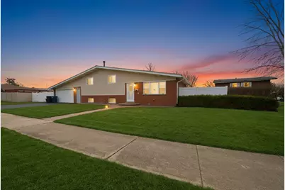 10725 S Rutherford Avenue, Worth, IL 60482 - Photo 2