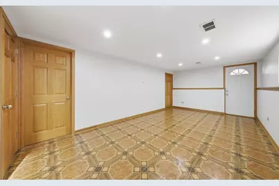 10725 S Rutherford Avenue, Worth, IL 60482 - Photo 36