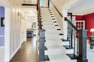 26W401 Torrey Pines Ct, Winfield, IL 60190 - Photo 2