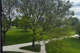 2 Timber Ln, Vernon Hills, IL 60061 - Photo 28