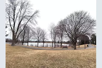 2 Timber Lane #17, Vernon Hills, IL 60061 - Photo 4