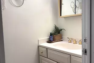 2 Timber Ln, Vernon Hills, IL 60061 - Photo 6