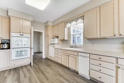 310 Fairwind Court, Montgomery, IL 60538 - Photo 6