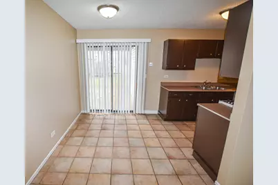 3447 Fox Hill Road #3447, Aurora, IL 60504 - Photo 8