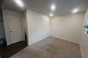 285 Lakeshore Dr, Oswego, IL 60543 - Photo 24