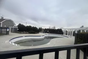 285 Lakeshore Dr, Oswego, IL 60543 - Photo 32