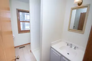 23231 W Lakeshore Dr, Antioch, IL 60002 - Photo 14