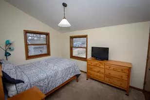 23231 W Lakeshore Dr, Antioch, IL 60002 - Photo 16