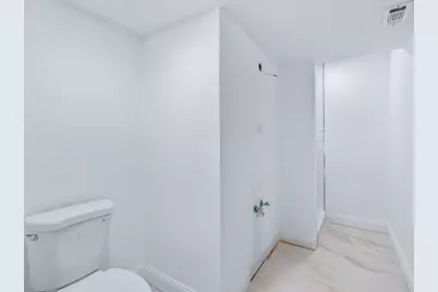 2624 N Albany Avenue #G, Chicago, IL 60647 - Photo 8