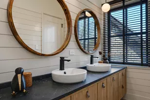 1180 Oak Ridge Dr, Glencoe, IL 60022 - Photo 28