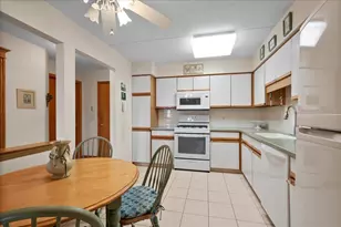 6755 N Milwaukee Ave, Niles, IL 60714 - Photo 14