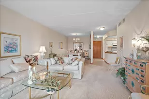 6755 N Milwaukee Ave, Niles, IL 60714 - Photo 8