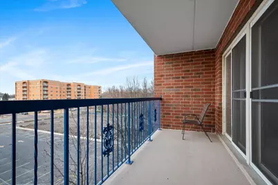 6755 N Milwaukee Avenue #404, Niles, IL 60714 - Photo 24