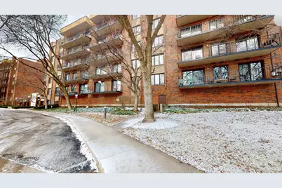 9560 Gross Point Road #404B, Skokie, IL 60076 - Photo 4