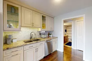 9560 Gross Point Rd, Skokie, IL 60076 - Photo 18